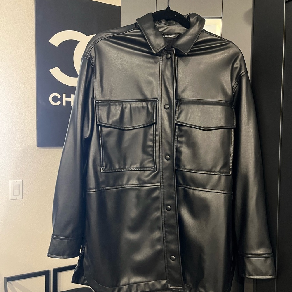 Zara Black Leather Jacket with Front Pockets
